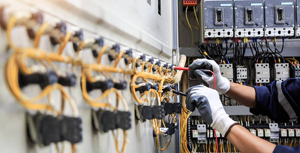 Professional Electrician technician working in Tabor City, NC